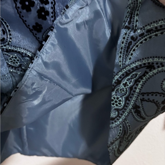 R&M Richards Blue Paisley Blazer - Picture 7 of 8